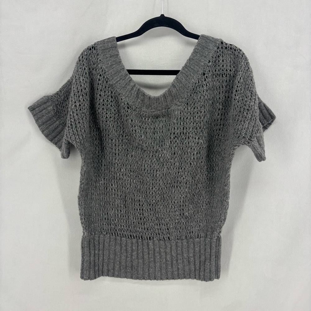 Abercrombie & Fitch Gray Off Shoulder Short Sleeve Knit Sweater Womens Large - Picture 3 of 9
